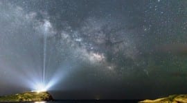 Η εκπληκτική φωτογραφία της NASA που ο ναός του Σουνίου «φωτίζει» τον Γαλαξία!